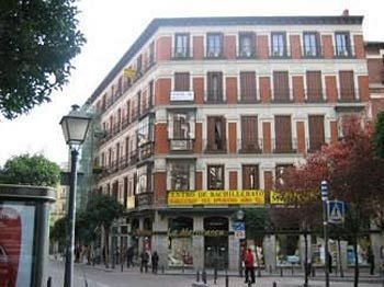 Hostal Gallardo Madrid Extérieur photo